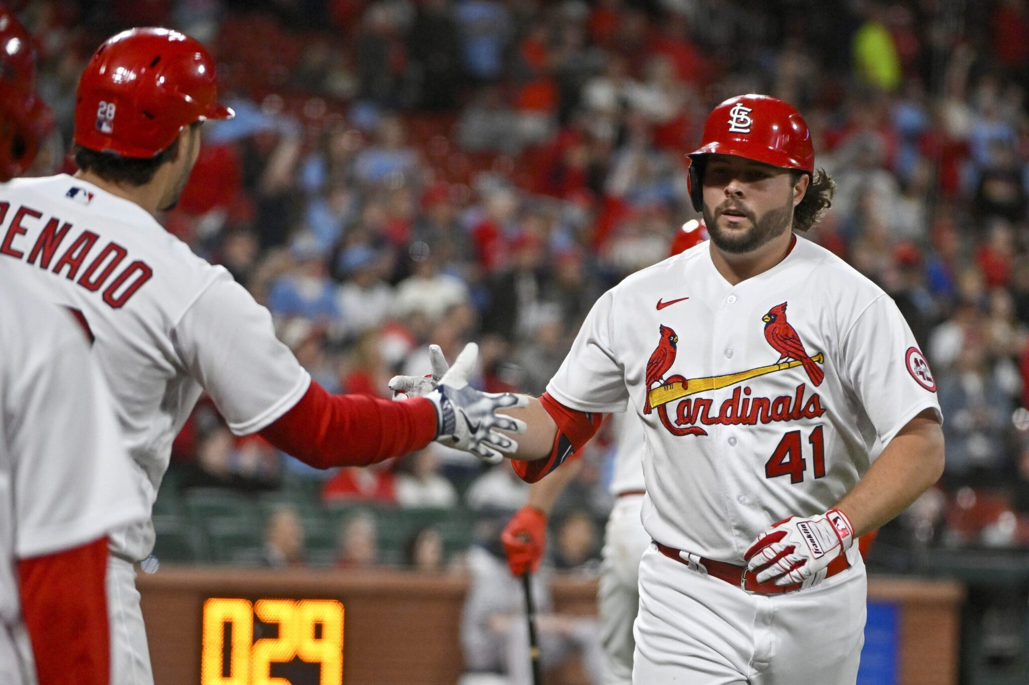 Donovan scratched from Cardinals lineup Friday with throwing arm